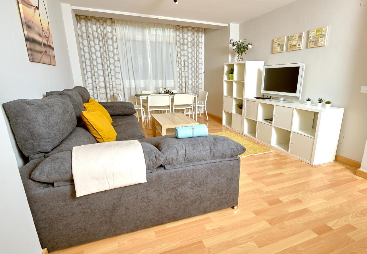 Holidays2Malaga Salitre 3 Bedroom Up To 7 People High Speed Wifi エクステリア 写真