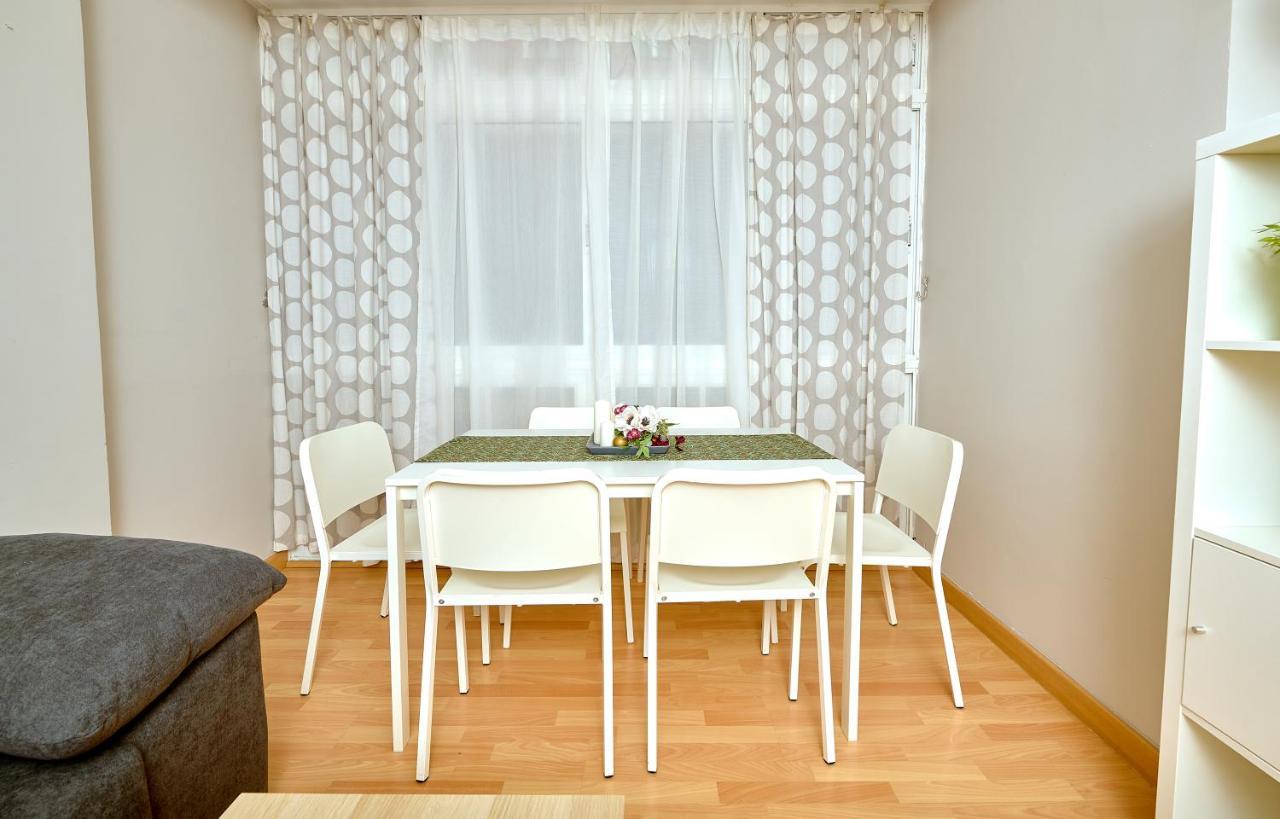 Holidays2Malaga Salitre 3 Bedroom Up To 7 People High Speed Wifi エクステリア 写真