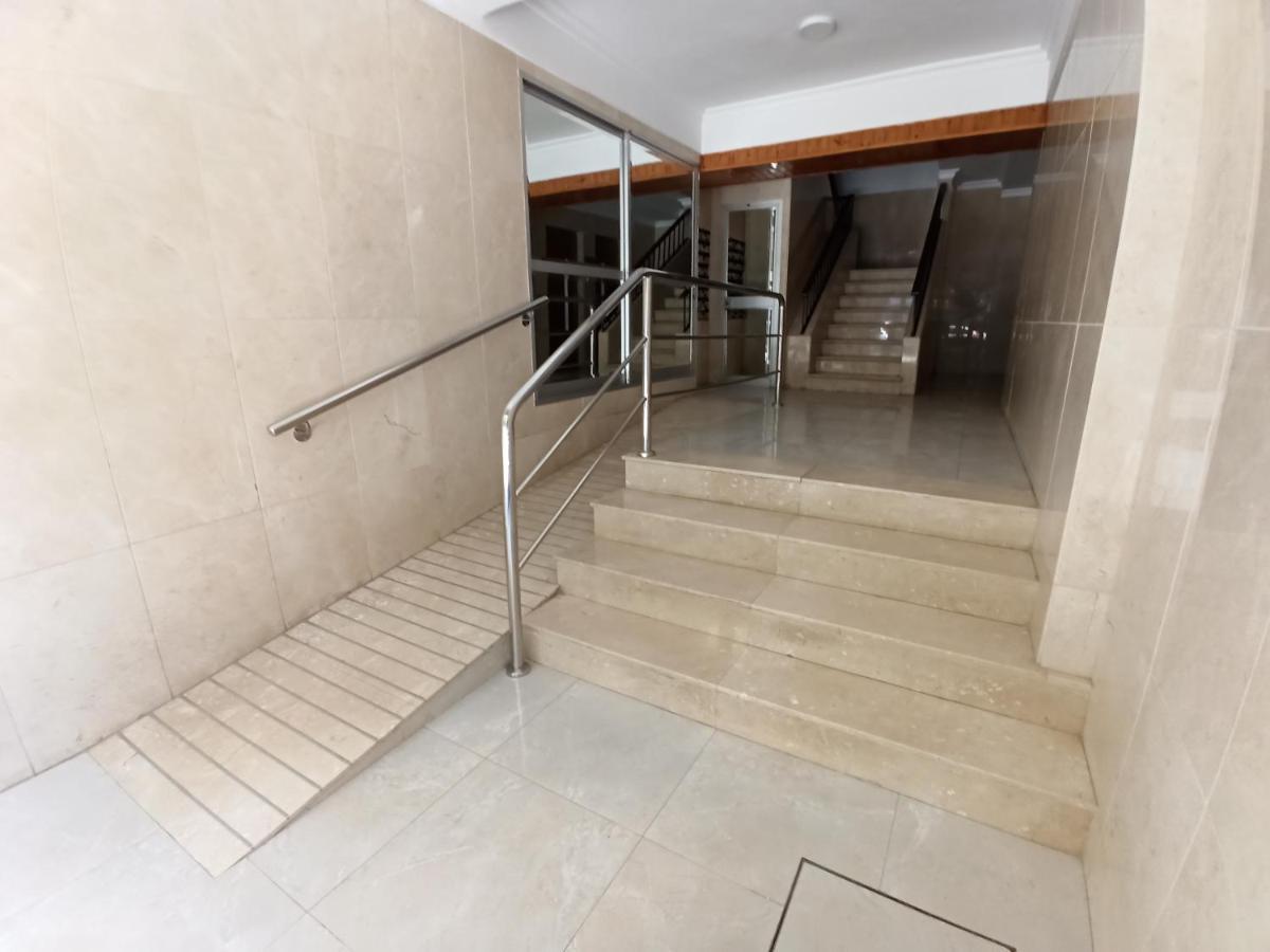 Holidays2Malaga Salitre 3 Bedroom Up To 7 People High Speed Wifi エクステリア 写真
